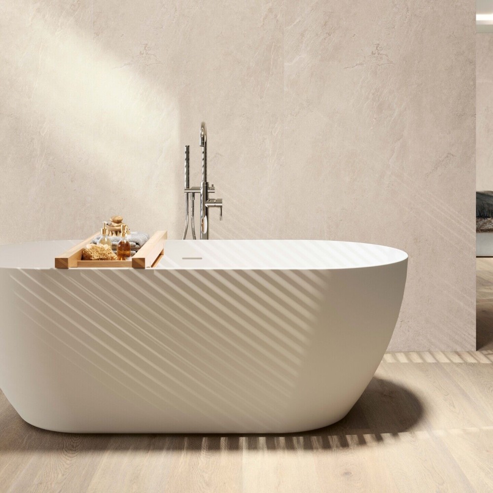 Nova Bathtub