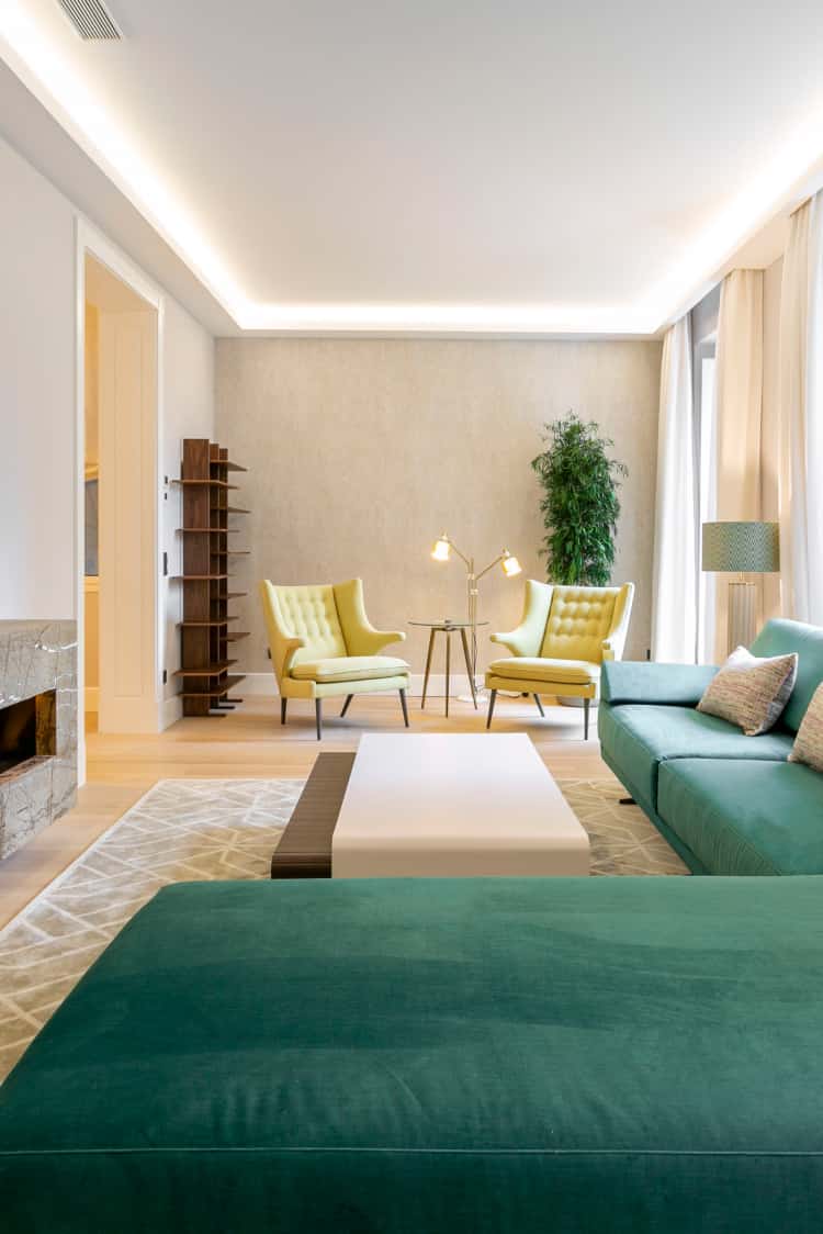 Ayala 19: Elegancia clásica en el barrio de Salamanca