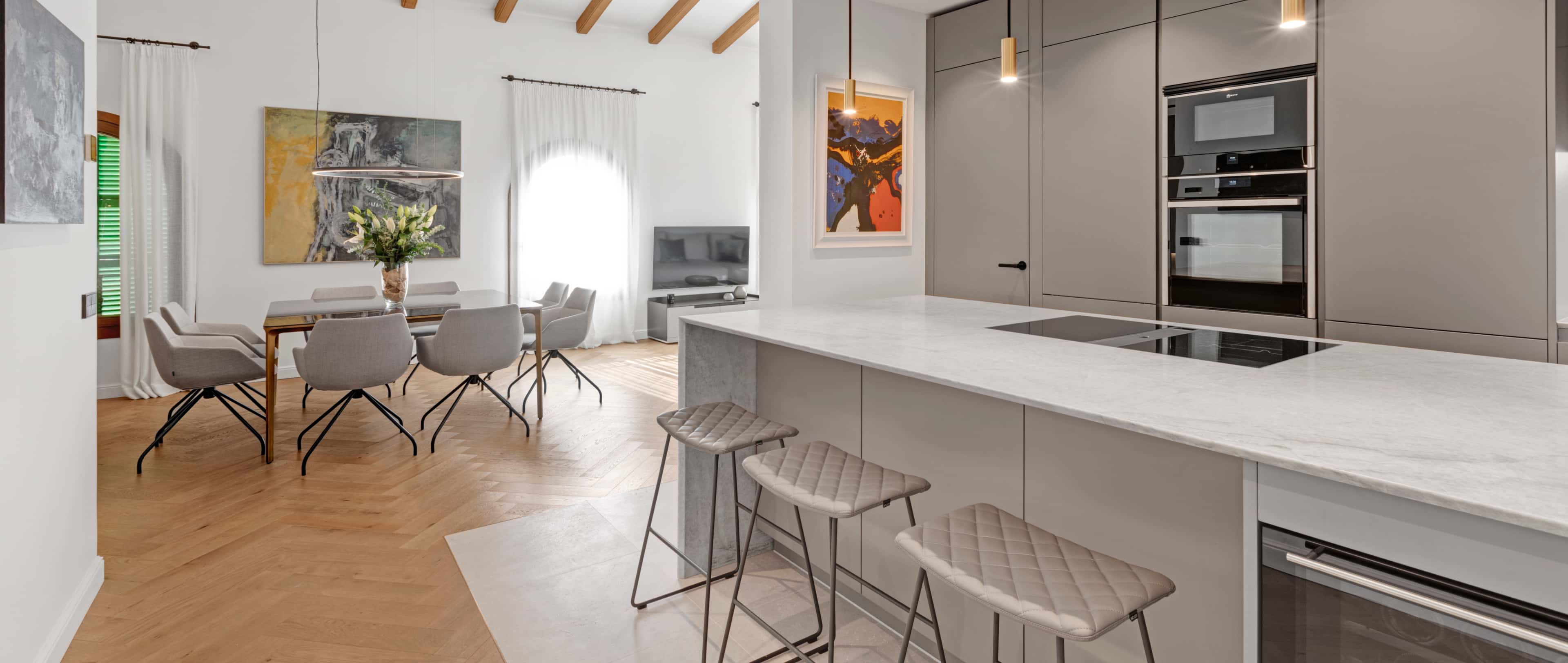 Subtlety and Light at Vivienda Margarita